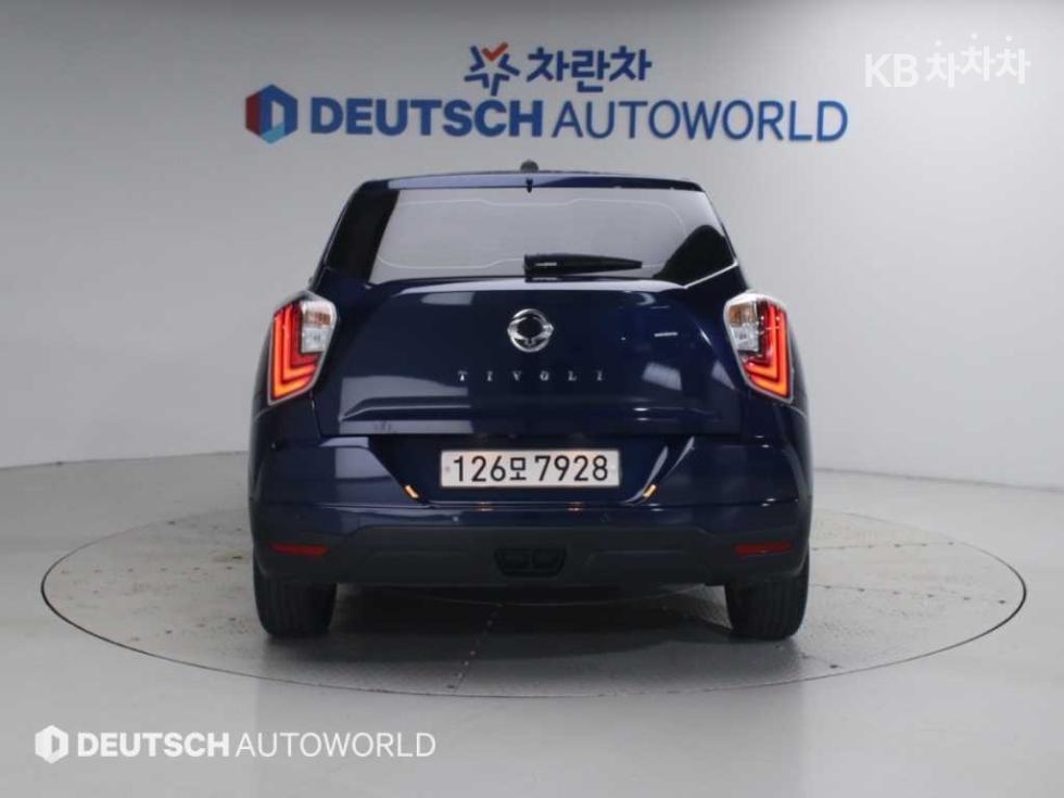 KG Mobility Tivoli BASE MODEL — фото 4