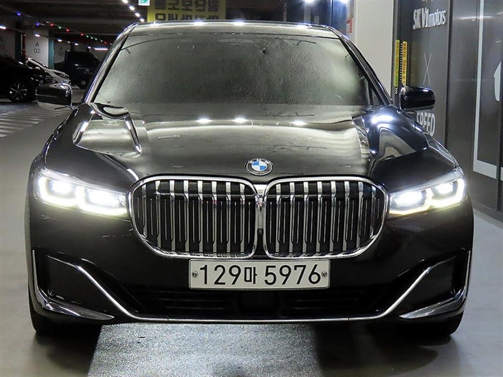 BMW 7 Series Design Pure Excellence — фото 2