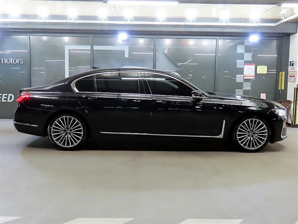BMW 7 Series Design Pure Excellence — фото 3
