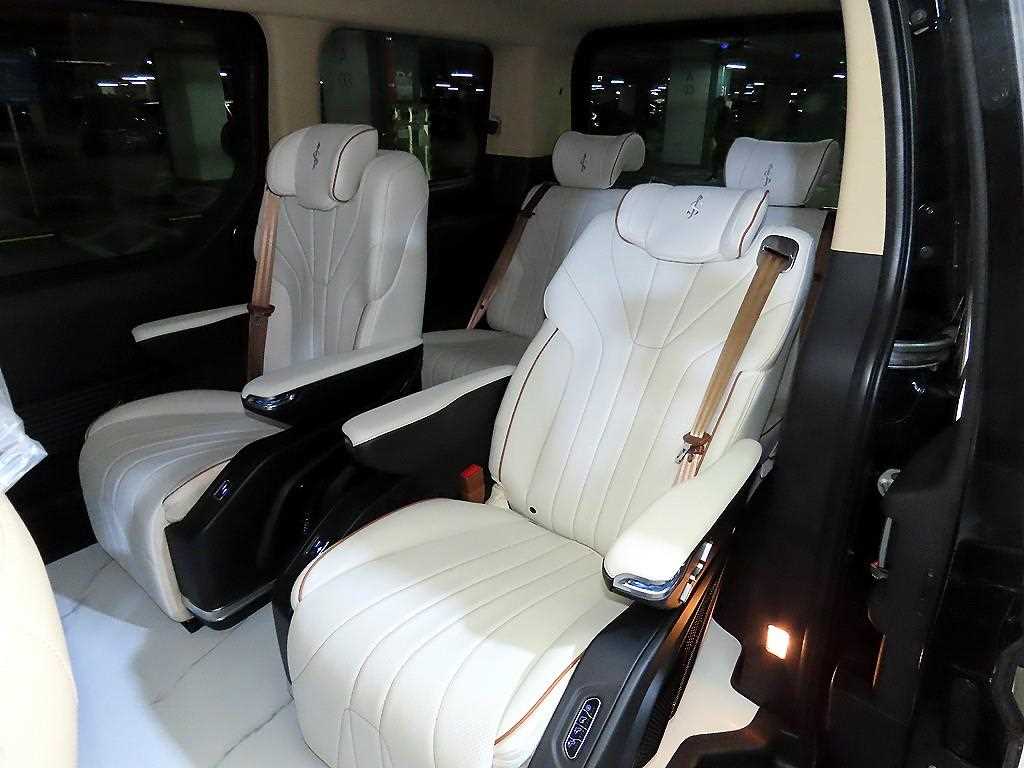 Hyundai Staria — фото 1