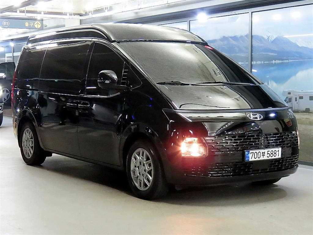 Hyundai Staria — фото 3