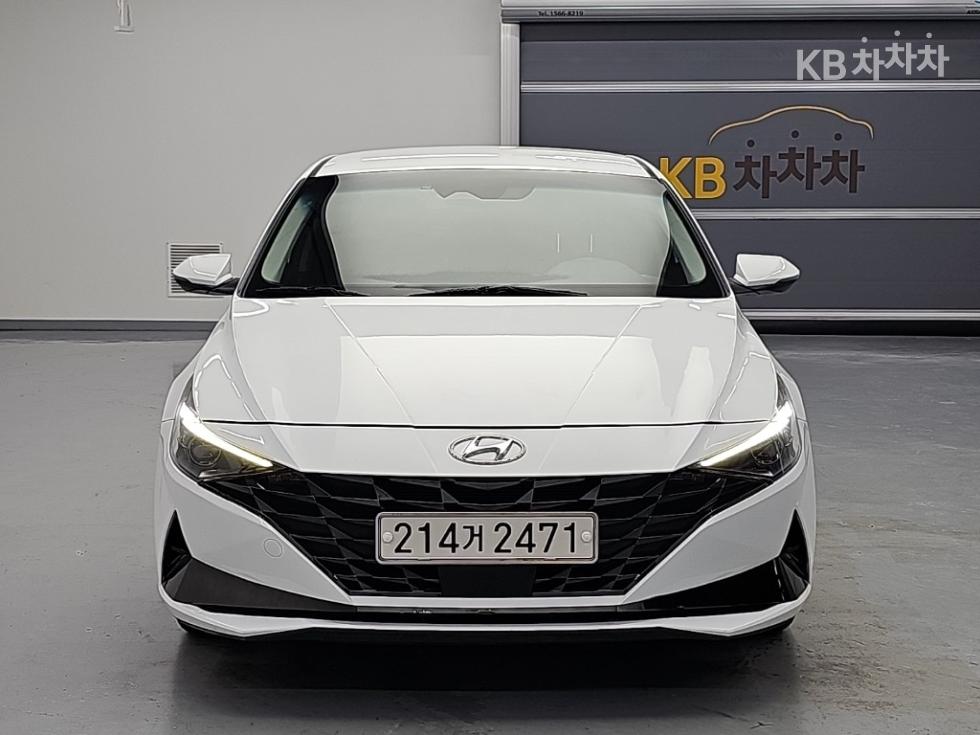 Hyundai Avante Smart — фото 2