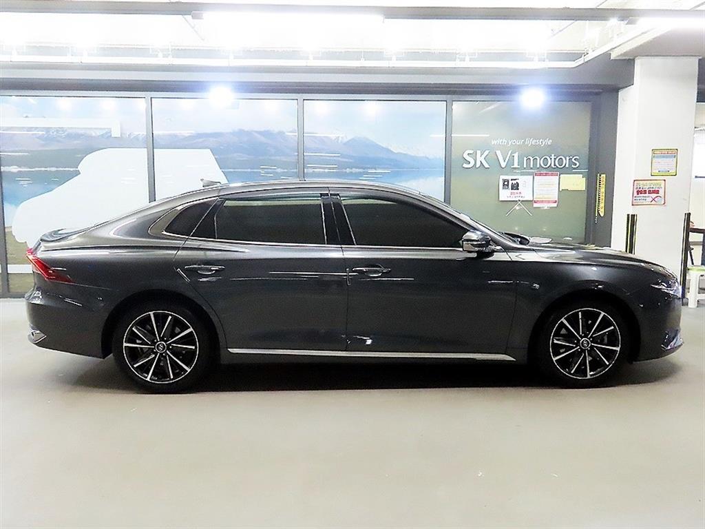 Hyundai Grandeur Premium Choice — фото 3
