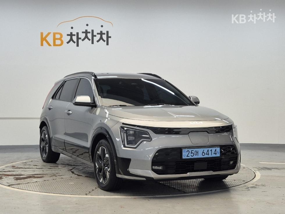 Kia BASE MODEL — фото 4