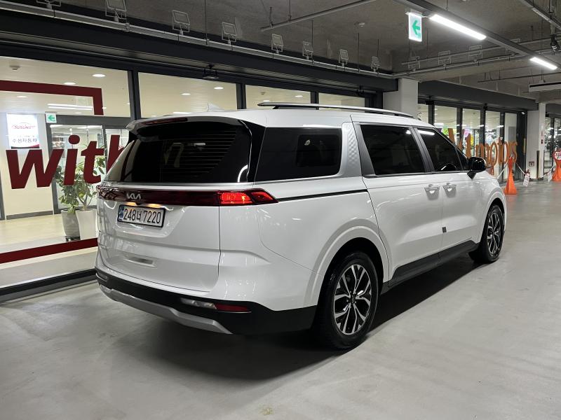 Kia Carnival PRESTIGE — фото 4