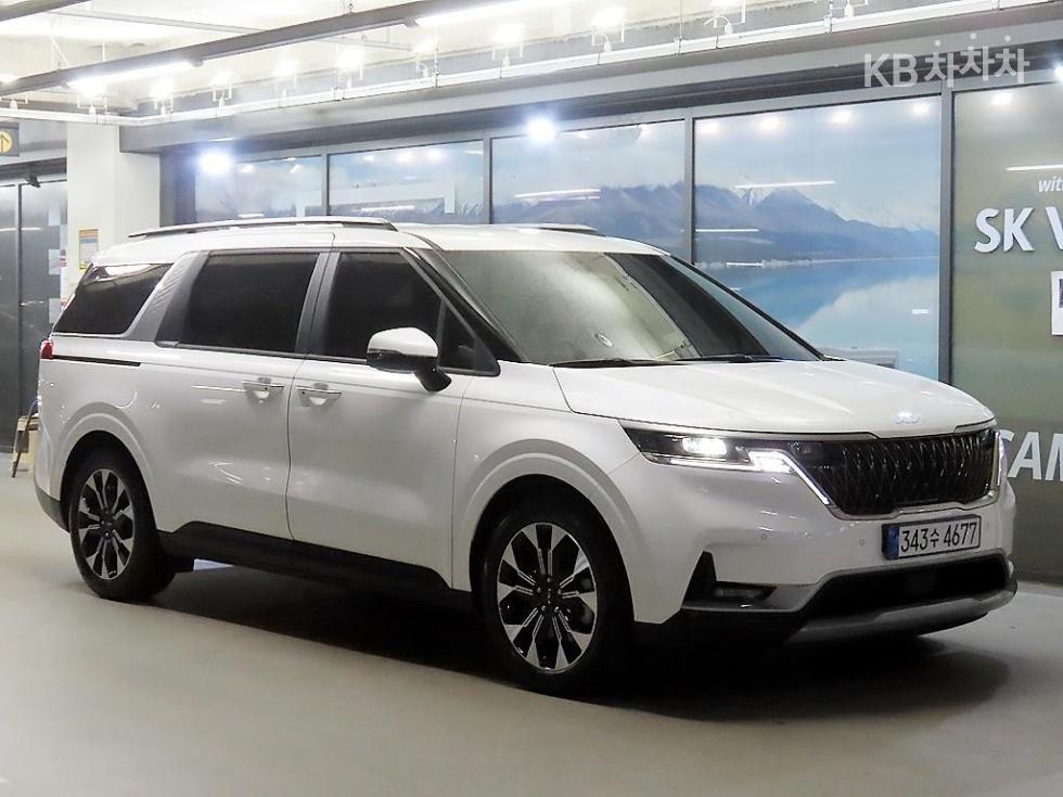 Kia Carnival PRESTIGE — фото 1