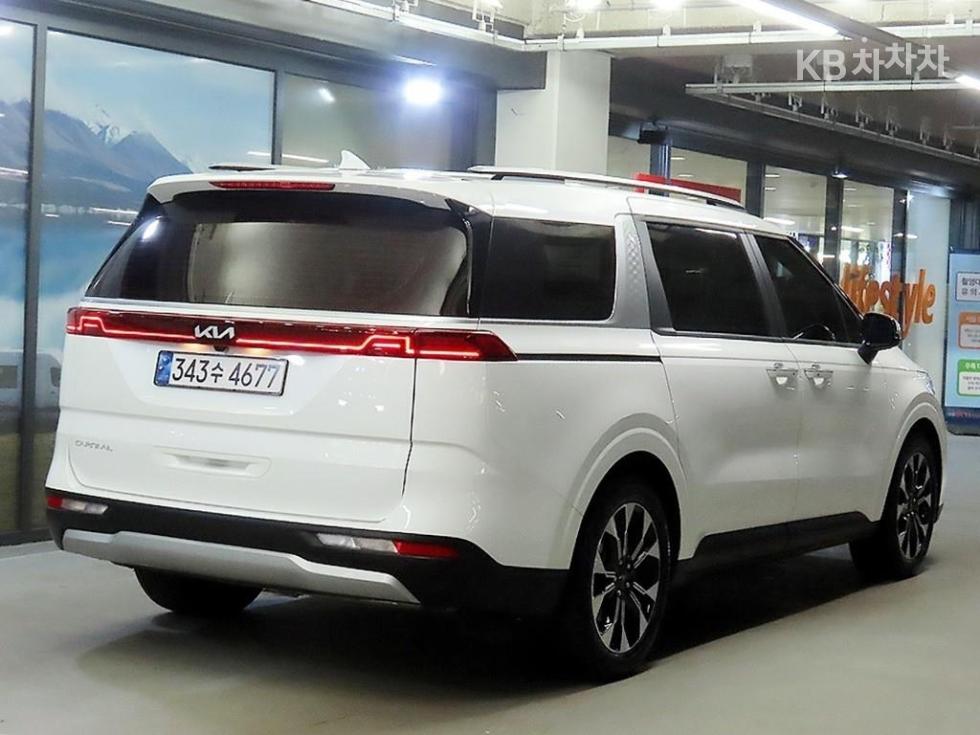 Kia Carnival PRESTIGE — фото 4