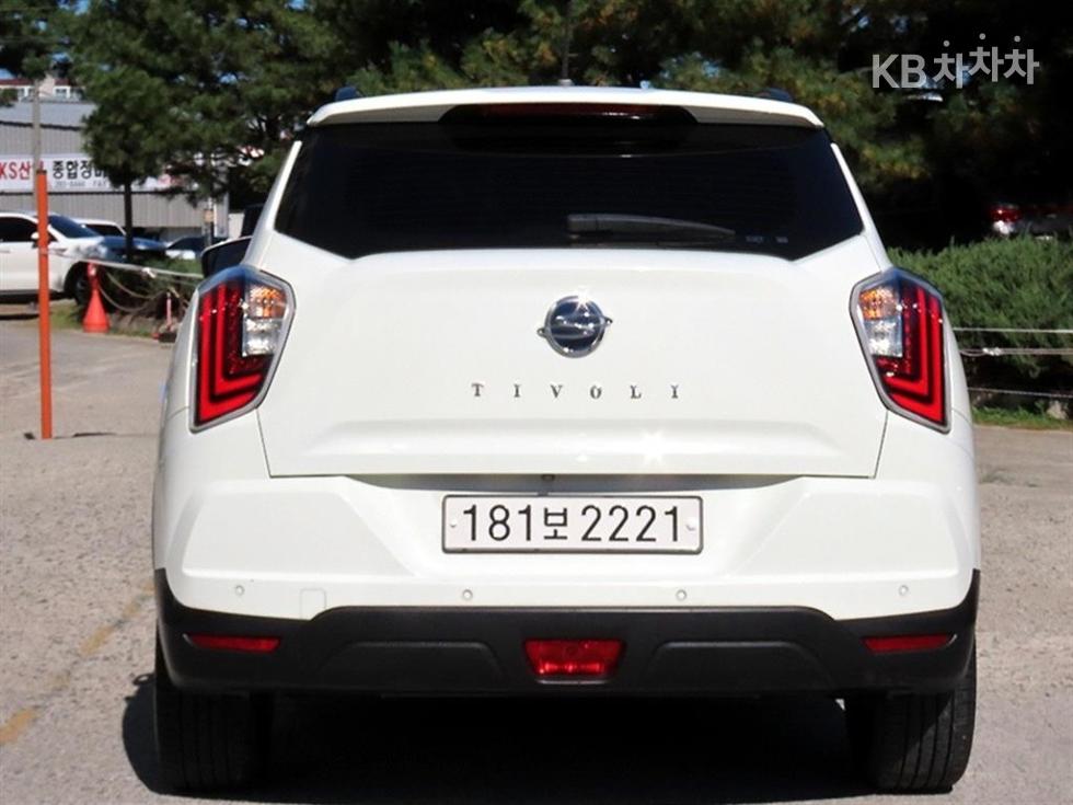 KG Mobility Tivoli BASE MODEL — фото 4