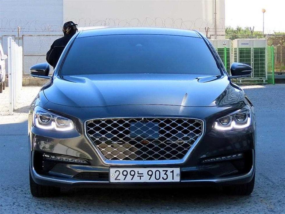 Hyundai Grandeur Special — фото 1