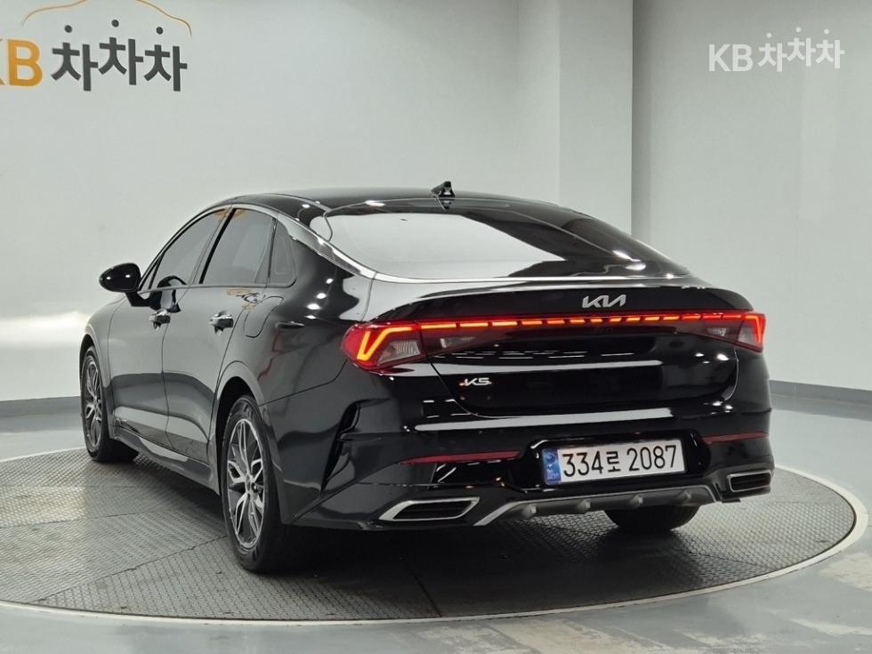 Kia K5 — miniaturë 2