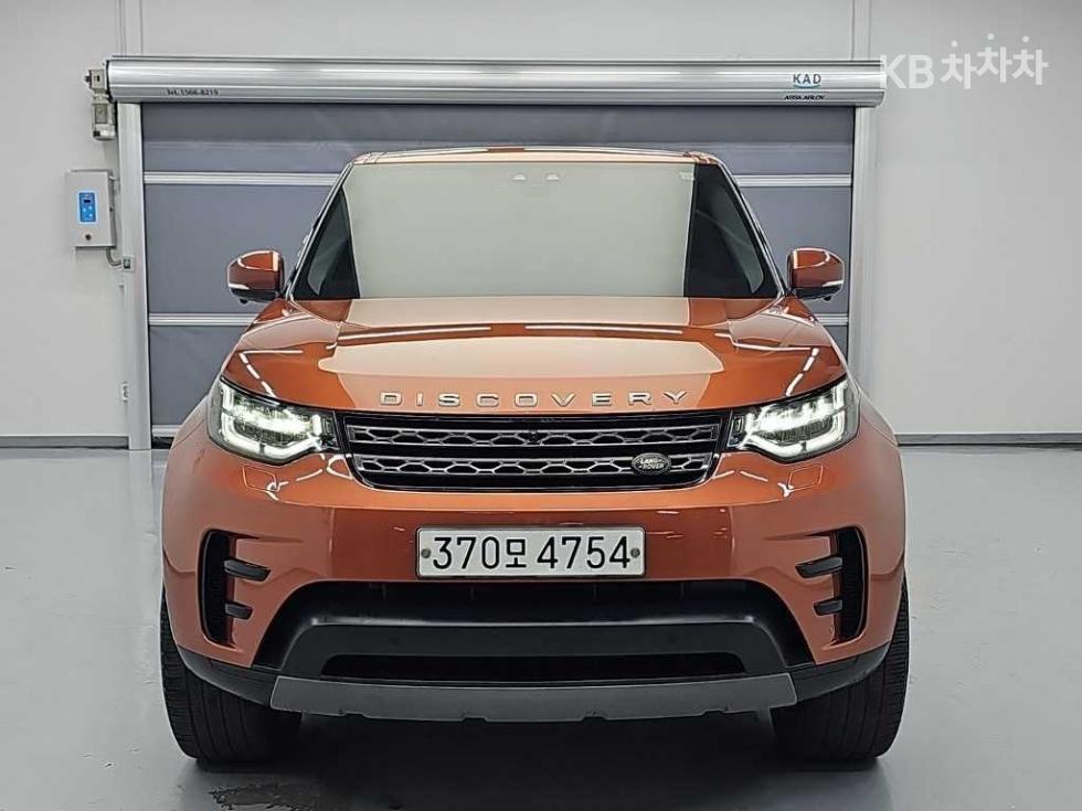 Land Rover Discovery SE — фото 2