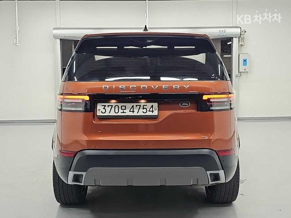 Land Rover Discovery SE — фото 3