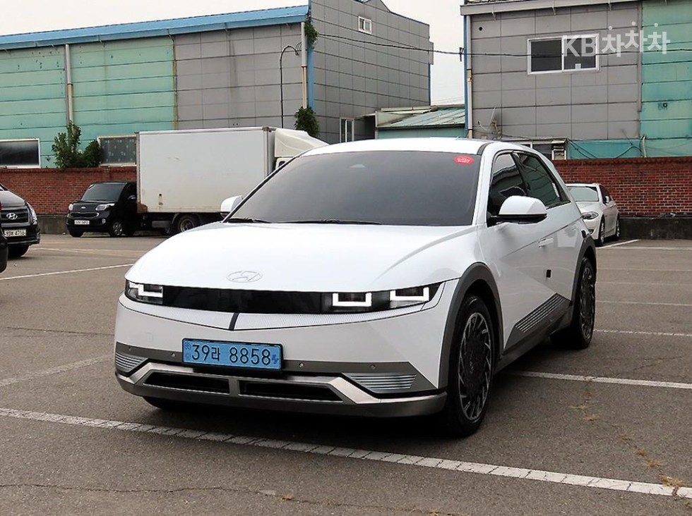 Hyundai IONIQ 5 PRESTIGE — фото 1