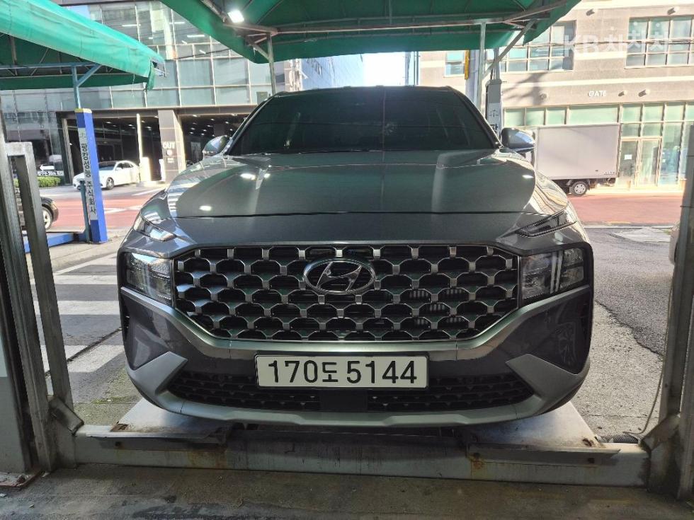 Hyundai Santa Fe EXCLUSIVE — фото 1