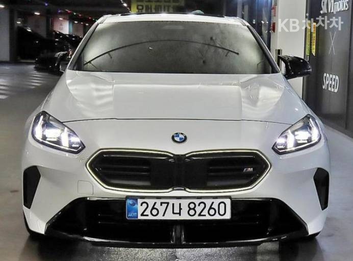BMW 1 Series BASE MODEL — фото 1