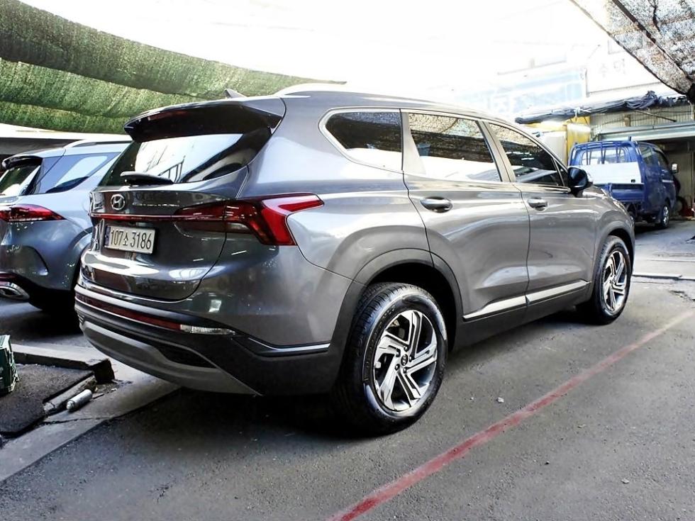 Hyundai Santa Fe PRESTIGE — фото 4