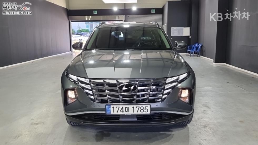 Hyundai Premium — фото 3