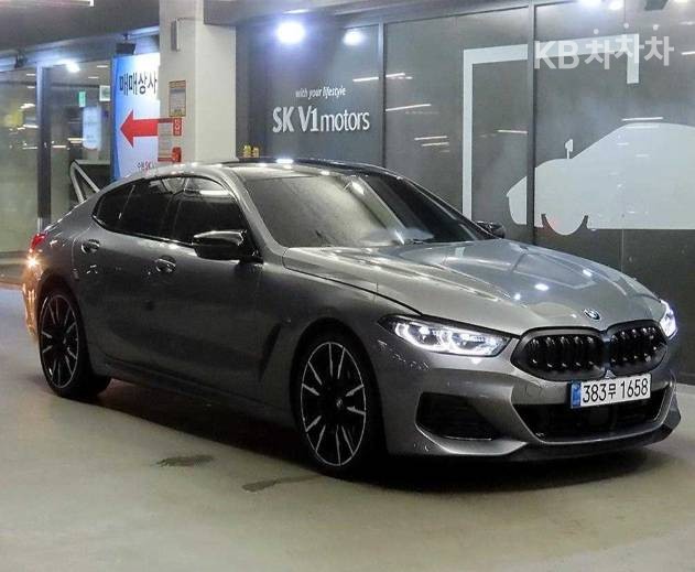 BMW 8 Series M Performance — фото 2