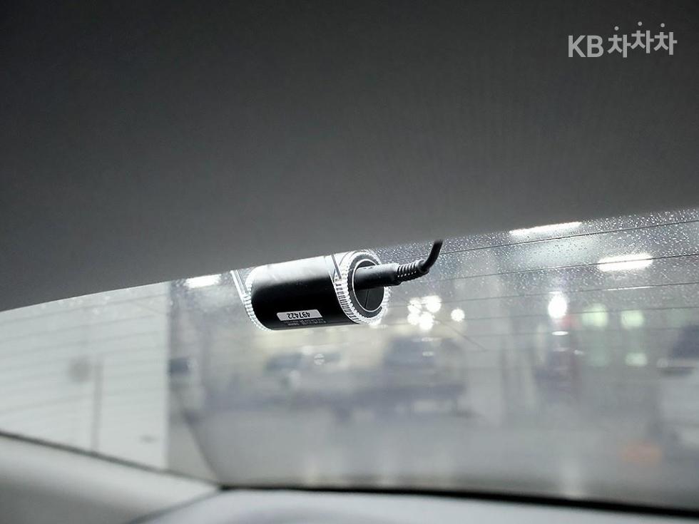 Kia K5 — miniaturë 16