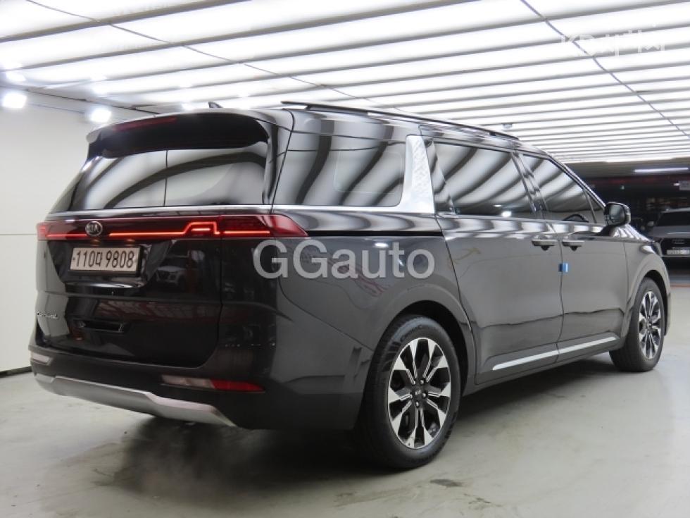 Kia Carnival SIGNATURE — фото 4
