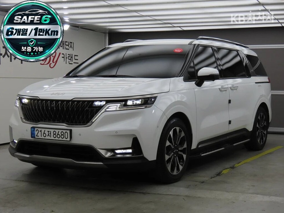 Kia Carnival SIGNATURE — фото 1
