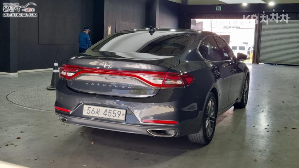 Hyundai Grandeur — miniaturë 2