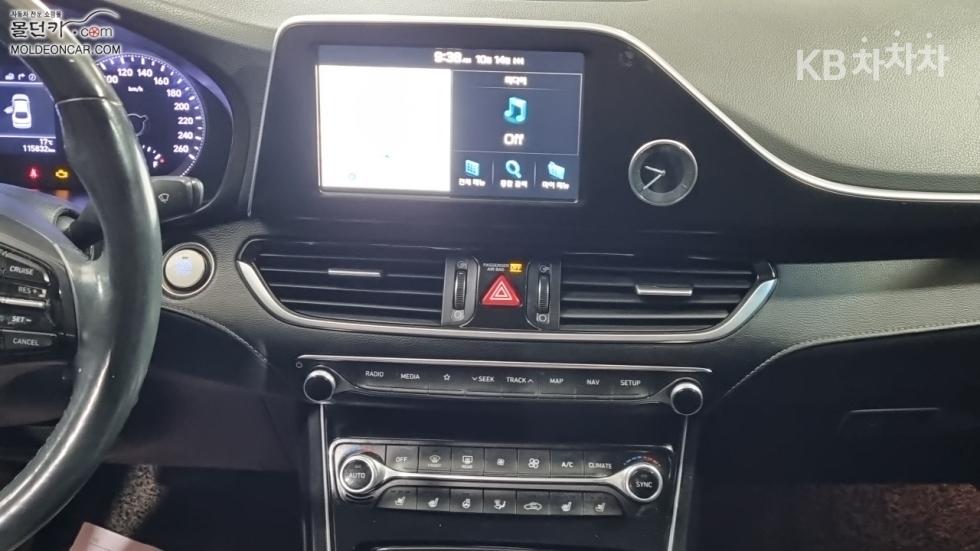 Hyundai Grandeur — miniaturë 12