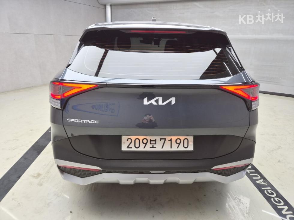Kia Sportage TRENDY — фото 3