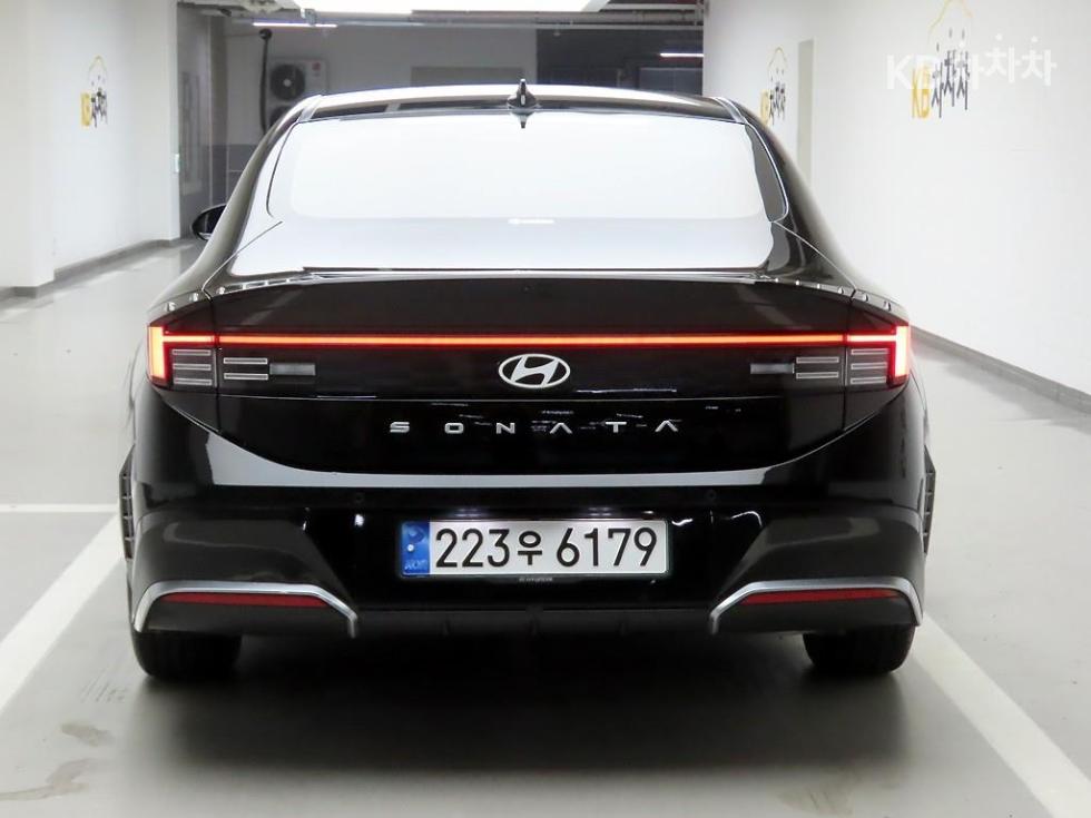 Hyundai Sonata EXCLUSIVE — фото 3