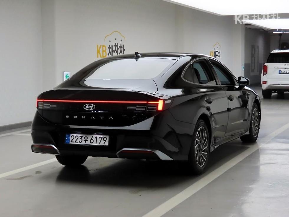 Hyundai Sonata EXCLUSIVE — фото 4