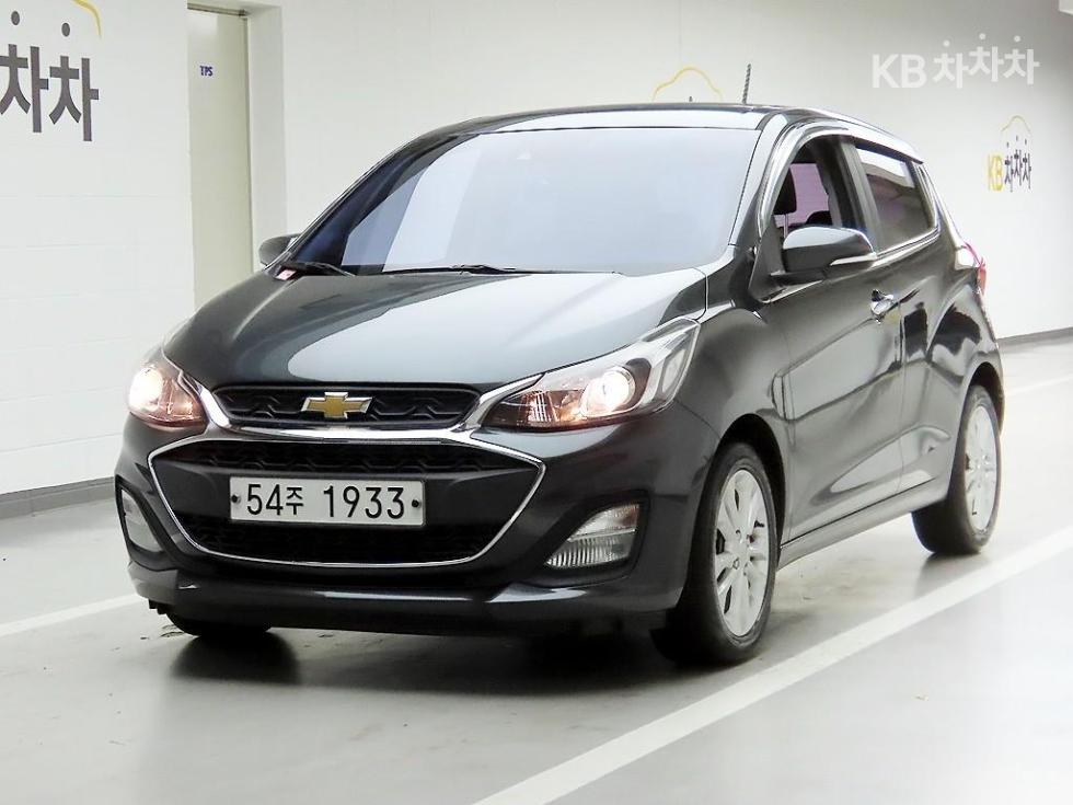 GM Korea Chevrolet Spark BASE MODEL — фото 2