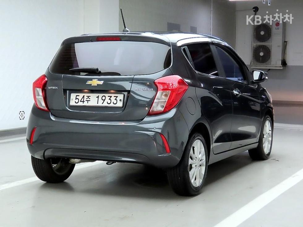GM Korea Chevrolet Spark BASE MODEL — фото 4