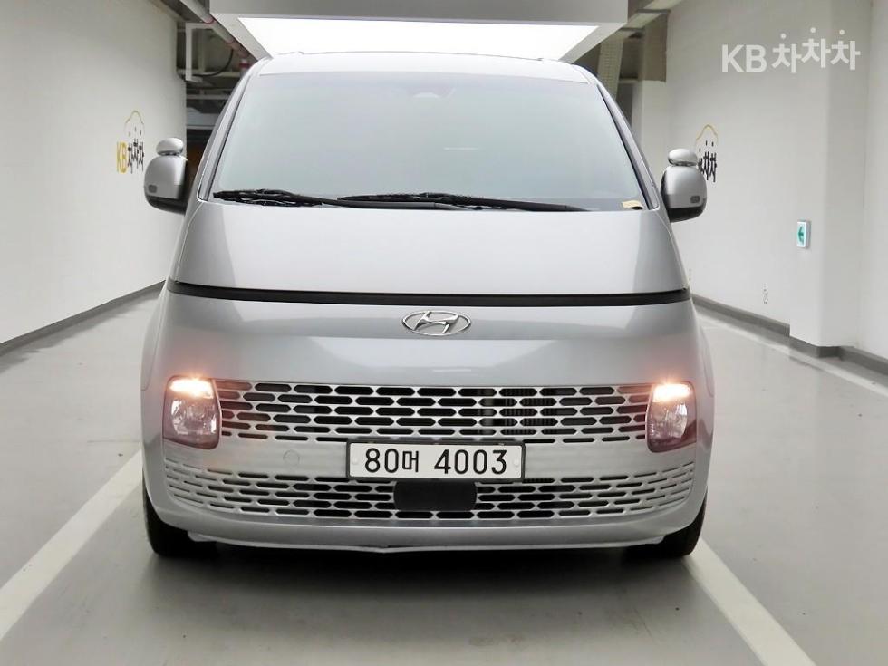 Hyundai Staria — фото 2
