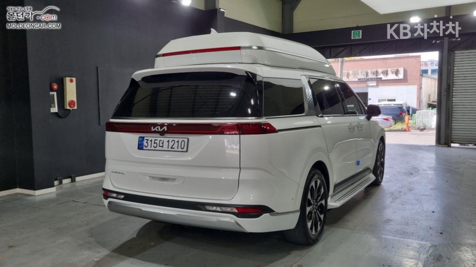 Kia Carnival SIGNATURE — фото 2