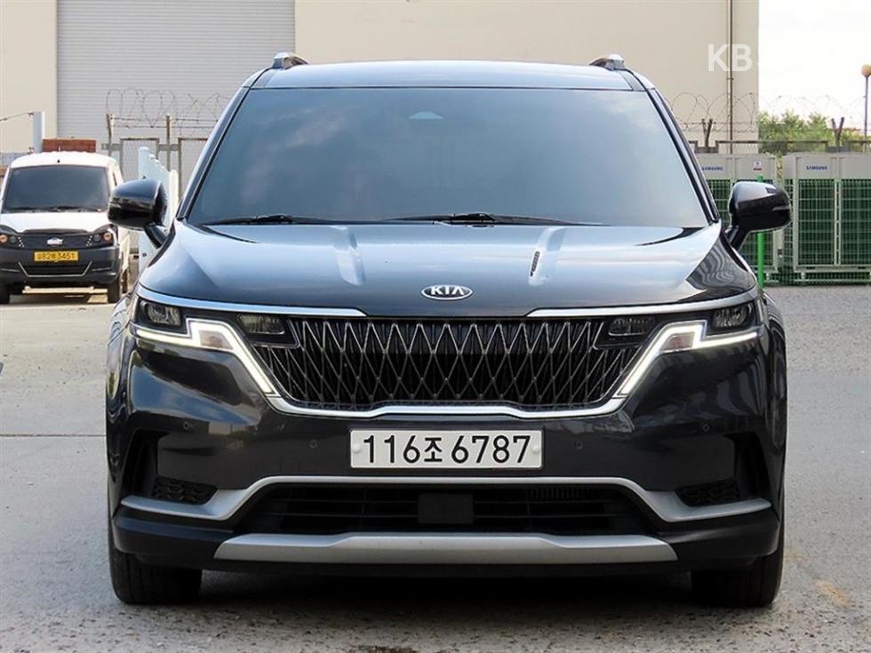 Kia Carnival PRESTIGE — фото 1