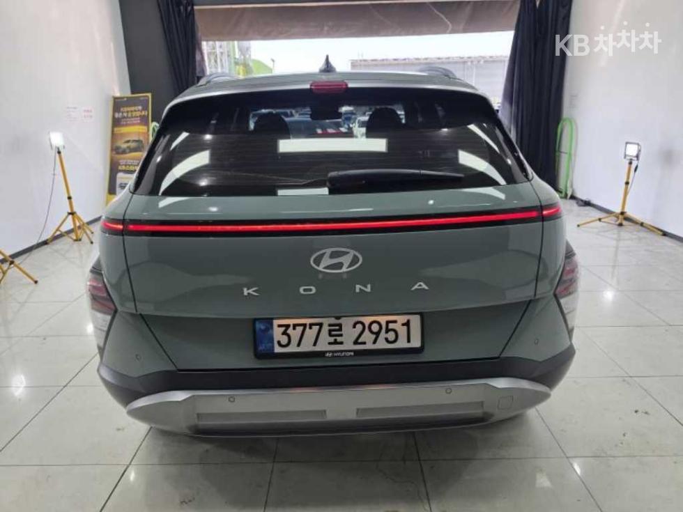 Hyundai Premium — фото 3