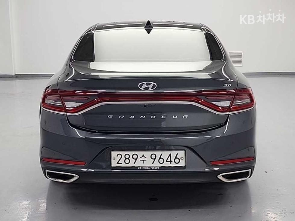 Hyundai Grandeur Special — фото 3