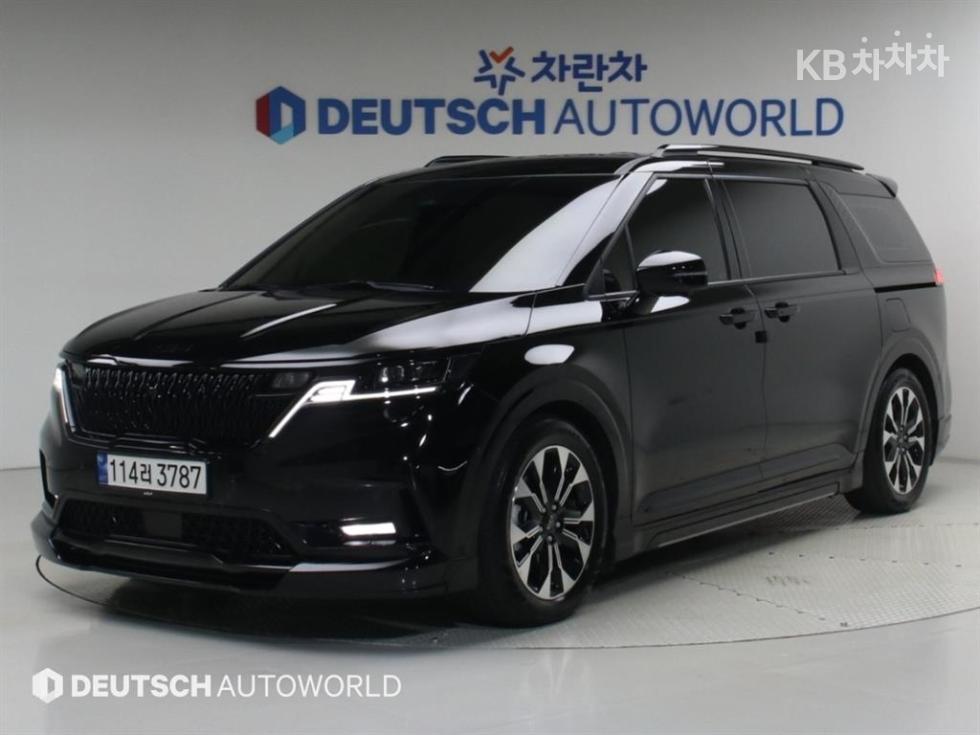 Kia Carnival SIGNATURE — фото 1