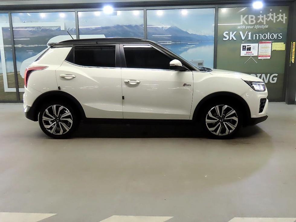 KG Mobility Tivoli BASE MODEL — фото 3
