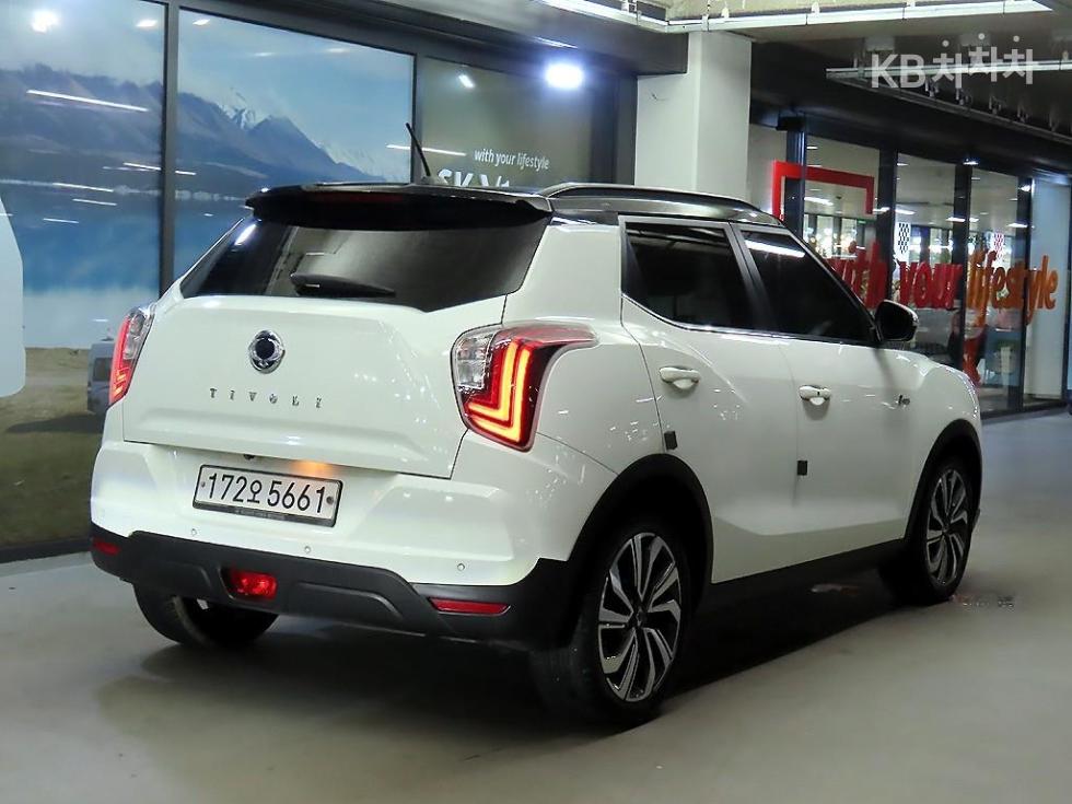 KG Mobility Tivoli BASE MODEL — фото 4