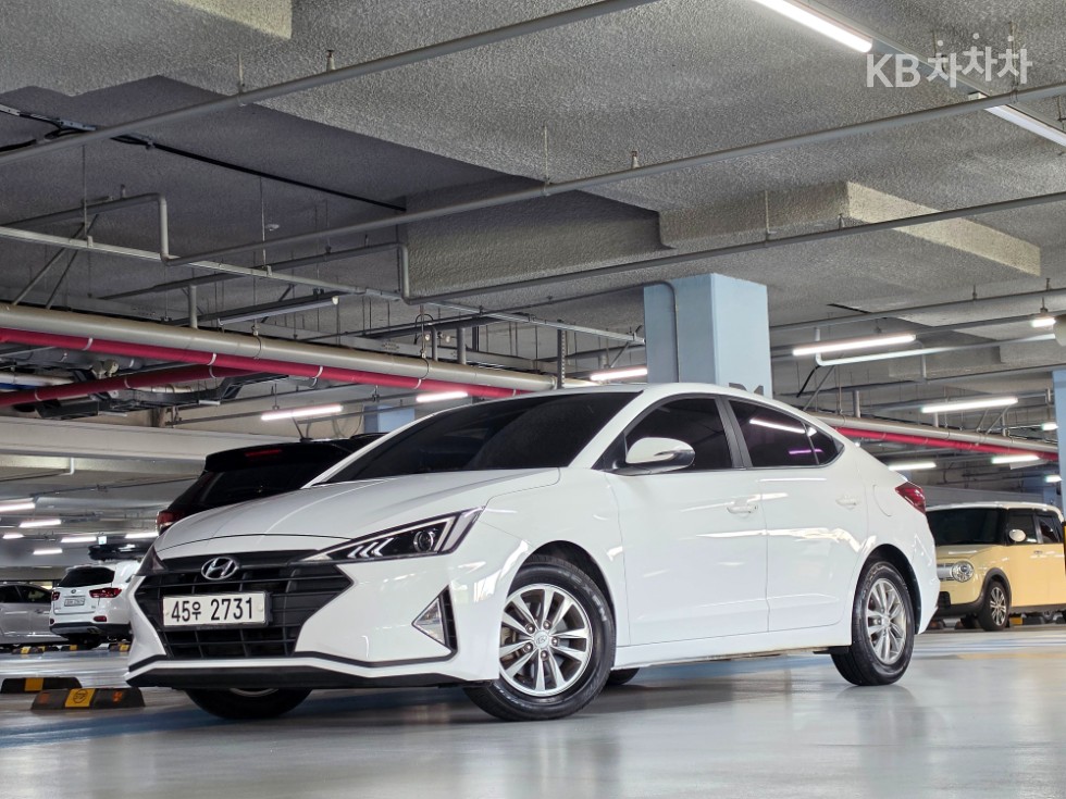 Hyundai Avante Smart — фото 1