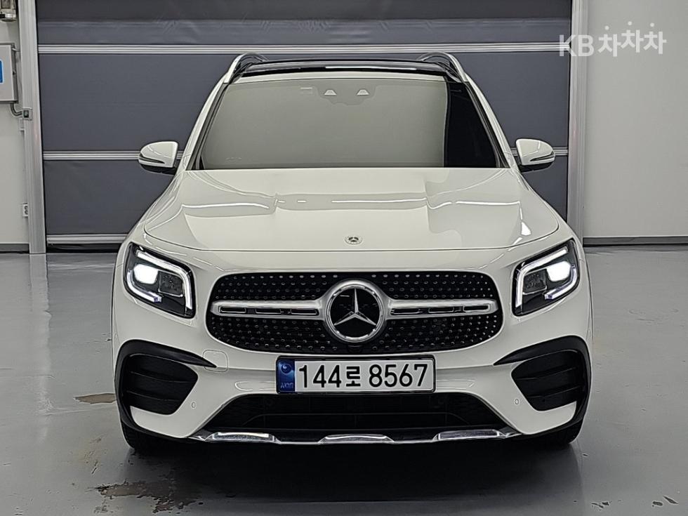 Mercedes-Benz GLB-Class — фото 2