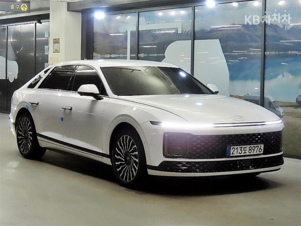 Hyundai Grandeur CALLIGRAPHY — фото 1