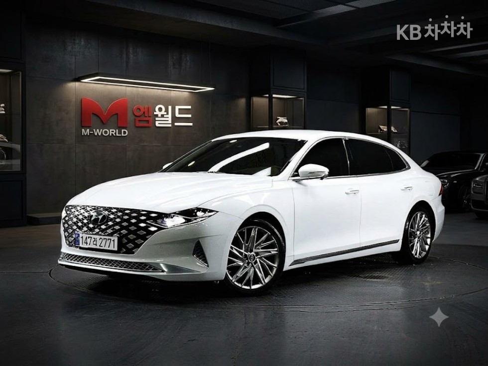 Hyundai Grandeur CALLIGRAPHY — фото 1