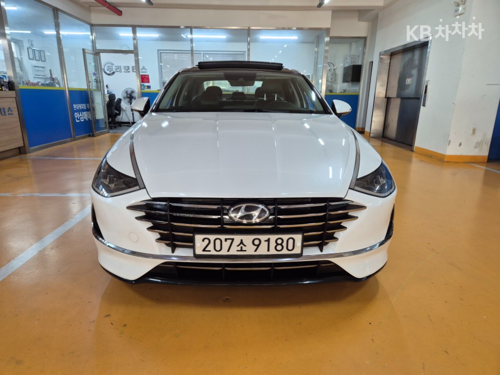 Hyundai Sonata Smart — фото 1