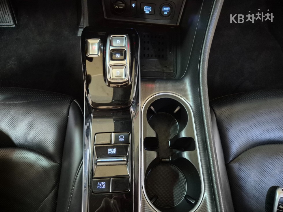 Hyundai Sonata — miniaturë 22