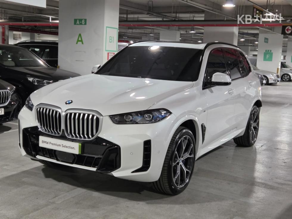 BMW X5 M Sport — фото 1