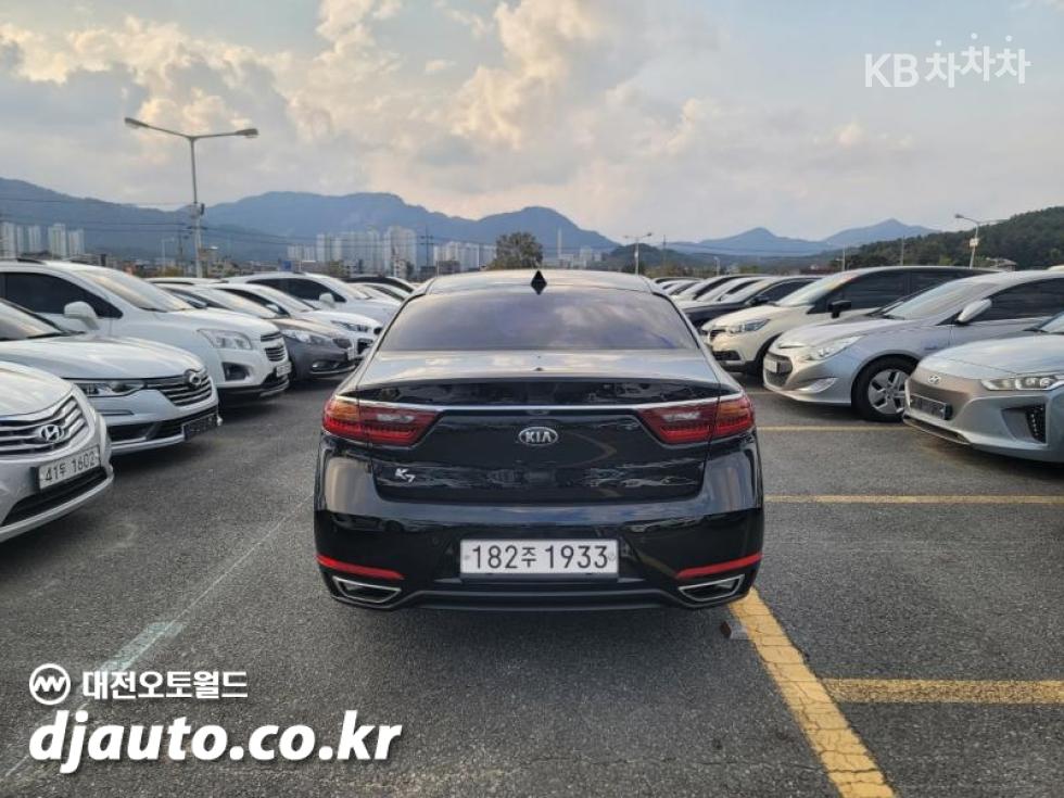 2016 - kia k7