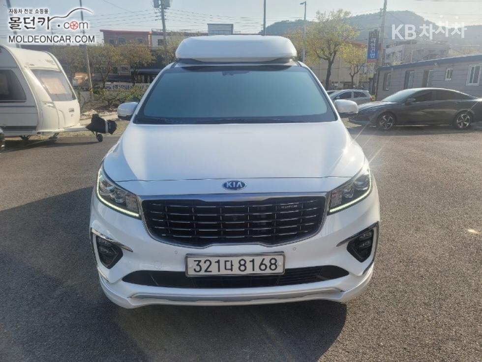 2017 - kia carnival