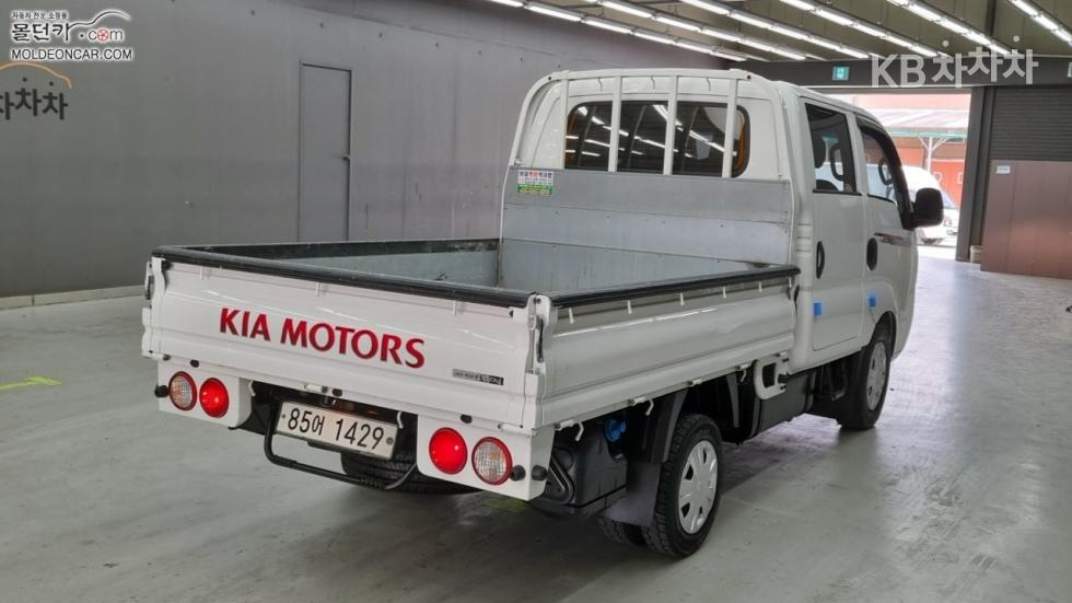 2020 - kia bongo iii